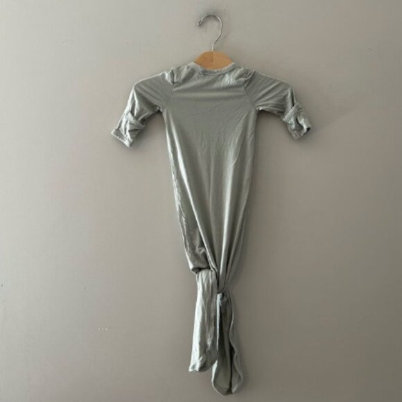 $19 ADD ON Mebie baby knotted gown 0-3M H&M Jamie Kay little sleepies caden lane - Picture 2 of 3